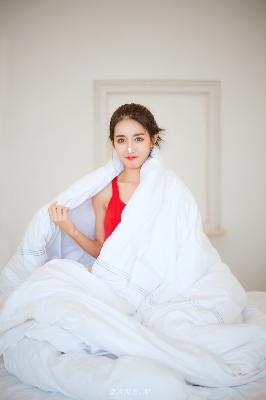 春潮烂漫海棠红